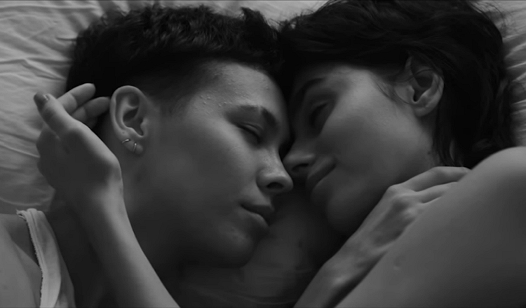 De Nous - Clip